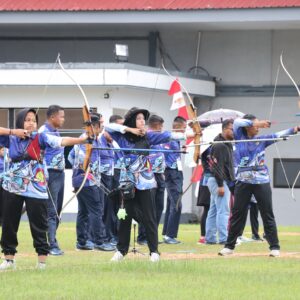 Semangat Patriotisme Memperingati HUT RI ke 80, Kodaeral XIV Gelar Perlombaan Panahan di Sorong Semangat Patriotisme Memperingati HUT RI ke 80, Kodaeral XIV Gelar Perlombaan Panahan di Sorong