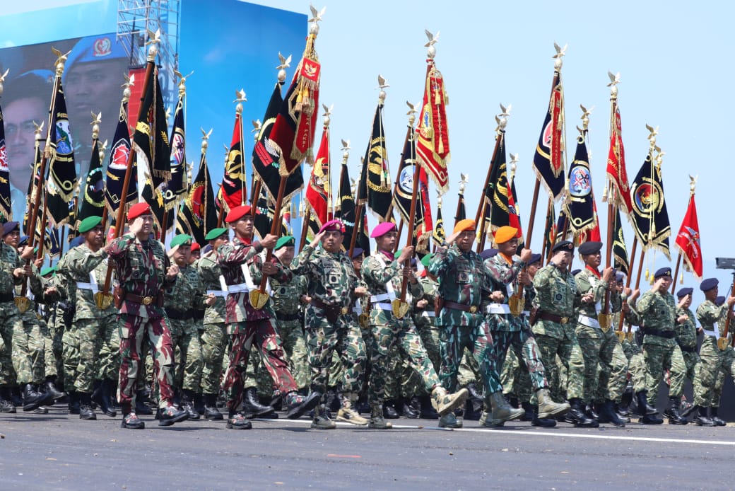 Danlanud Sultan Hasanuddin Hadiri Upacara Gelar Pasukan Operasional dan Kehormatan Militer di Pusdiklatpassus