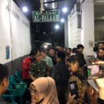 Panglima TNI Melayat ke Rumah Duka Almarhum Driver Ojol Affan Kurniawan Panglima TNI Melayat ke Rumah Duka Almarhum Driver Ojol Affan Kurniawan