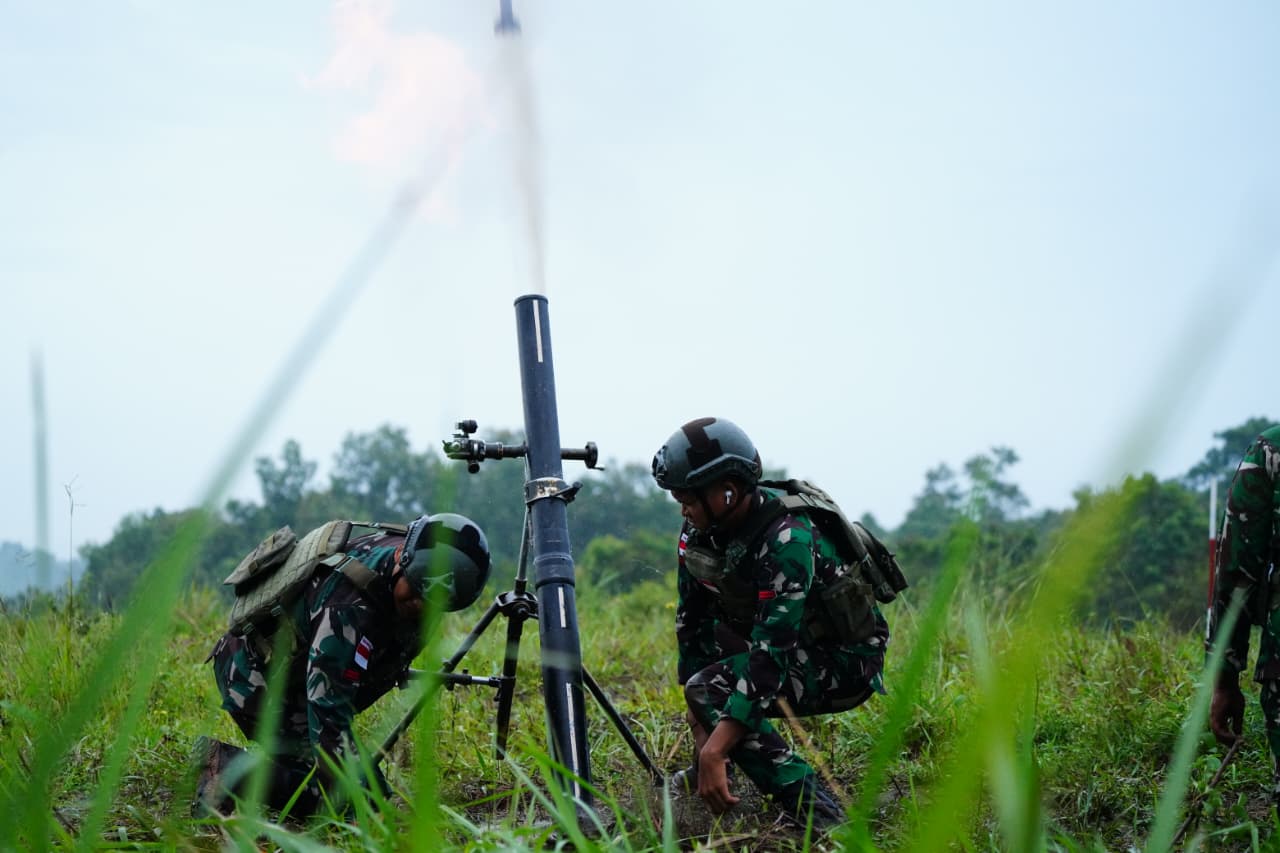 TNI Laksanakan Latihan Tembak Mortir 60 LR BB Jelang LFX Super Garuda Shield 2025