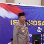 Kapolres Cilegon Hadiri Istighosah dan Deklarasi Pemuda Cilegon Damai Kapolres Cilegon Hadiri Istighosah dan Deklarasi Pemuda Cilegon Damai