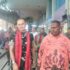 Gubernur Papua Barat Daya Sambut Hangat Kedatangan Danrem 181/PVT Kolonel Inf Slamet Riadi di Bandara DEO Gubernur Papua Barat Daya Sambut Hangat Kedatangan Danrem 181/PVT Kolonel Inf Slamet Riadi di Bandara DEO