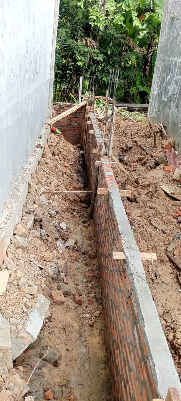 Transparansi Dipertanyakan, Proyek SMP Negeri 2 Darul Iksan Diduga Bermasalah