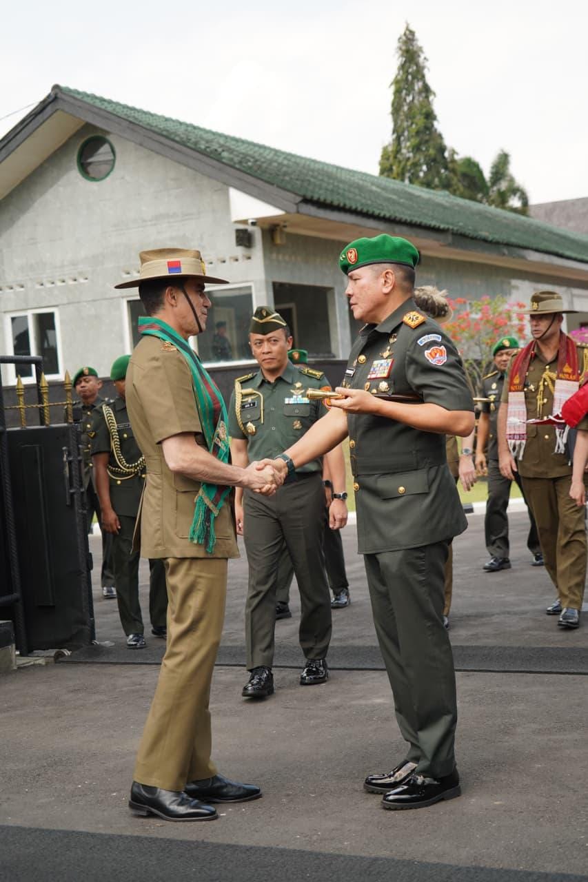 Kunjungan Kasad Australia Pererat Kerja Sama Pertahanan dengan Akademi Militer