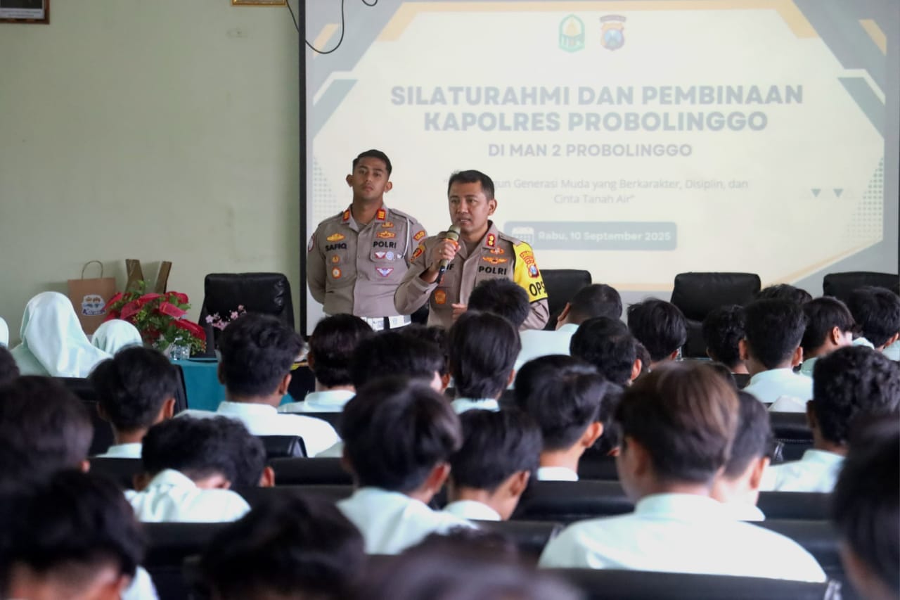 Kapolres Probolinggo Ajak Pelajar Bijak Bermedsos dan Hindari Demo