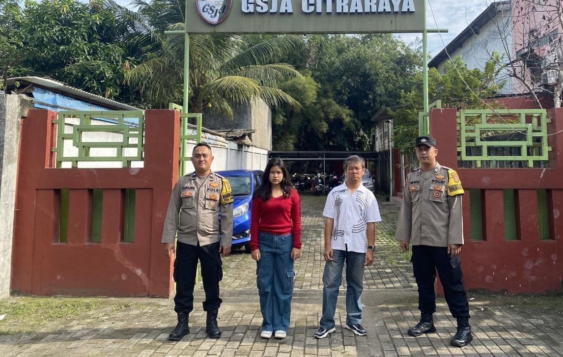 Polsek Cikupa Monitoring dan Amankan Ibadah Minggu Kasih di GSJA Mercy