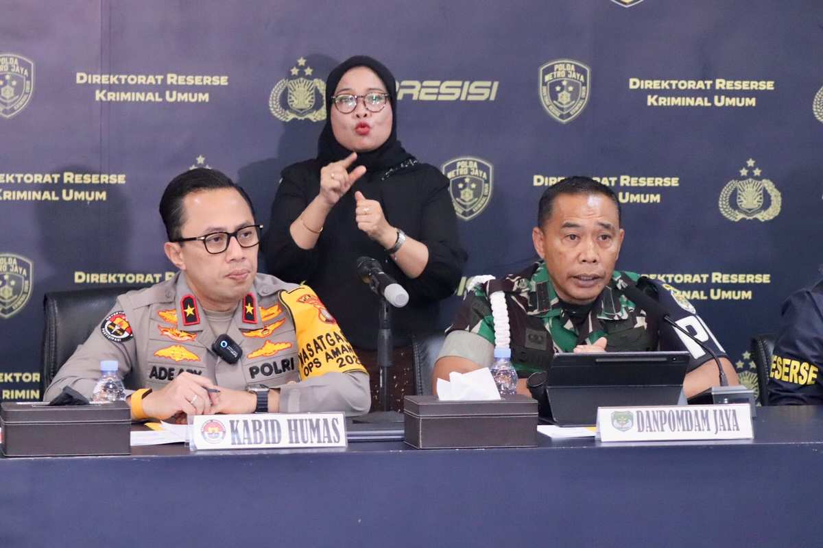 Dua Oknum TNI Terlibat Dalam Pembunuhan Kacab BRI Cempaka Putih Dua Oknum TNI Terlibat Dalam Pembunuhan Kacab BRI Cempaka Putih