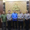 KAPOLDA KEPRI JALIN SILATURAHMI BERSAMA MEDIA BATAM POS* KAPOLDA KEPRI JALIN SILATURAHMI BERSAMA MEDIA BATAM POS*
