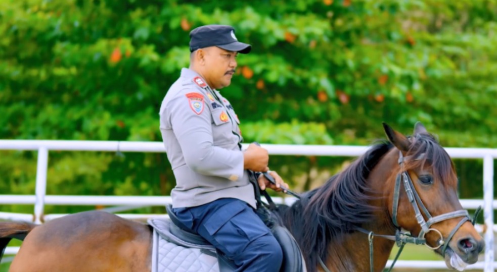 Kisah Inspiratif Aiptu Biyanto, Sosok Polisi Pelestari Tradisi Andong Wisata*