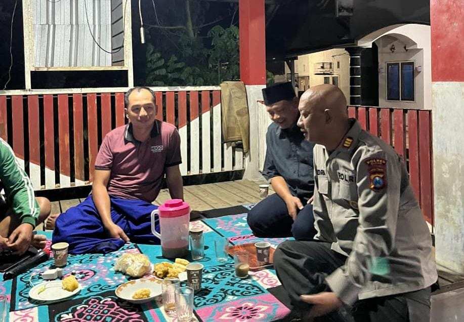 Patroli Polres Blitar Melalui Program Kopling Wujudkan Kedekatan Polisi dan Masyarakat untuk Harkamtibmas*
