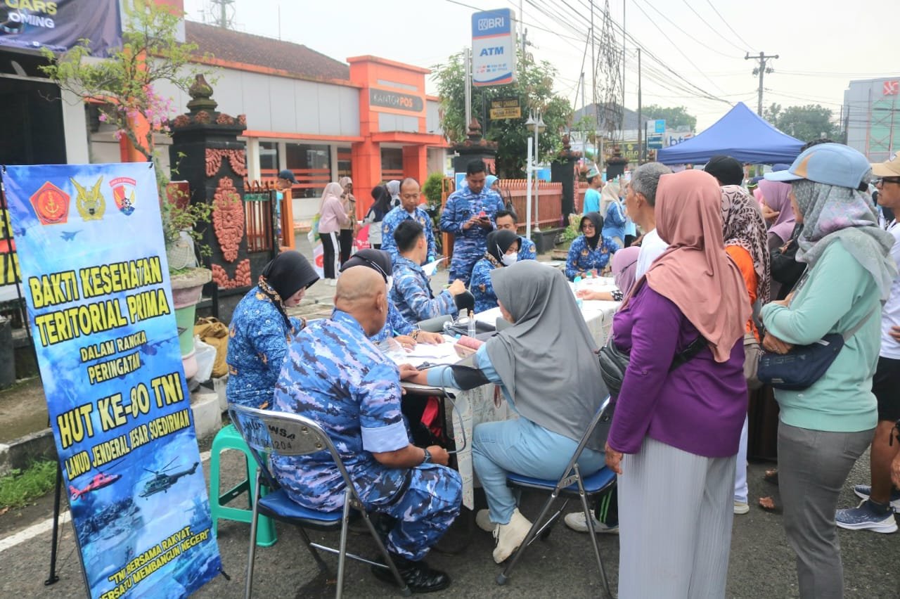 Sambut HUT ke-80 TNI, Lanud J.B. Soedirman Gelar Bakti Kesehatan Teritorial Prima
