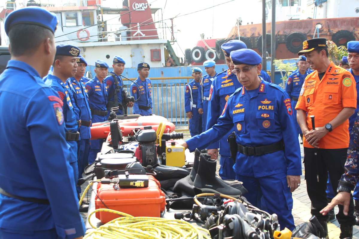 SIAGA BENCANA 2025: Ditpolairud Polda Jateng Gelar Apel Pasukan dan Alat SAR*