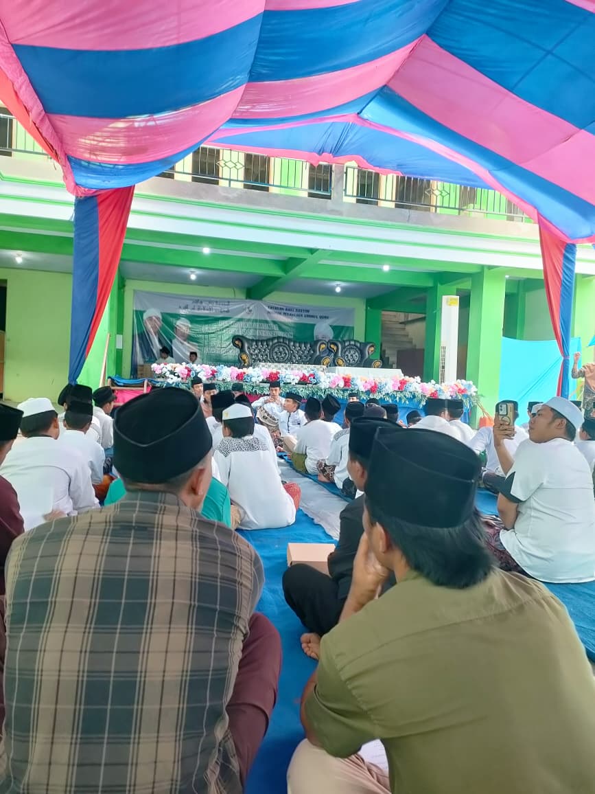 Ponpes Ummul Quro Kropak Gelar Pembinaan Spiritual, Santri dan Wali Santri Padati Halaman Pondok