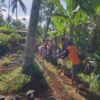 Babinsa Tegalasri Gotong Royong Bangun Tanggul Dan Drainase Bersama Warga Babinsa Tegalasri Gotong Royong Bangun Tanggul Dan Drainase Bersama Warga