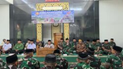 Doa Bersama Di Masjid Al Ikhlas Kodim 0808/Blitar Memperingati HUT Ke 80 TNI Tahun 2025