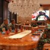 Pangkormar Anjangsana ke Mantan Panglima TNI Jenderal TNI (Purn) Andika Perkasa Pangkormar Anjangsana ke Mantan Panglima TNI Jenderal TNI (Purn) Andika Perkasa