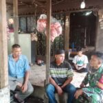 Hari Libur Tak Halangi Babinsa Koramil 1002-08/LAU Berkomunikasi dengan Warga Binaan