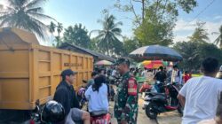 Babinsa Koramil 1008-01/Muara Uya – Jaro Jalin Silaturahmi Lewat Komsos di Desa Mangkupum