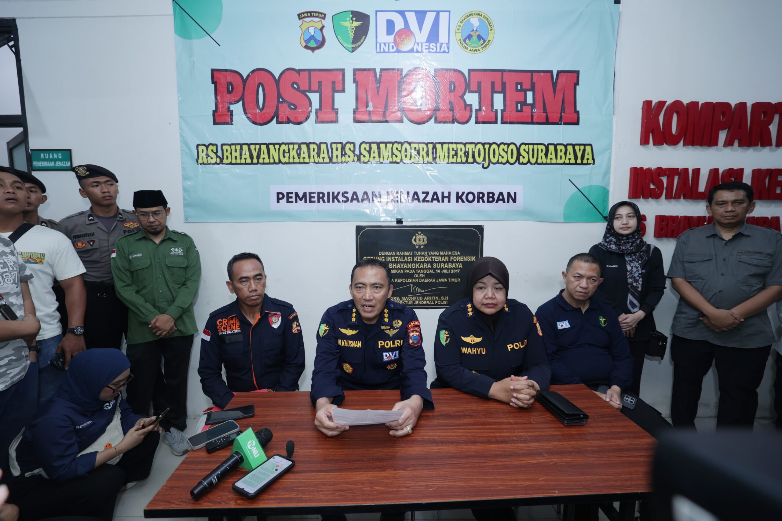 Tim DVI Polda Jatim Berhasil Identifikasi 3 Jenazah Korban Robohnya Bangunan Ponpes Al-Khoziny*