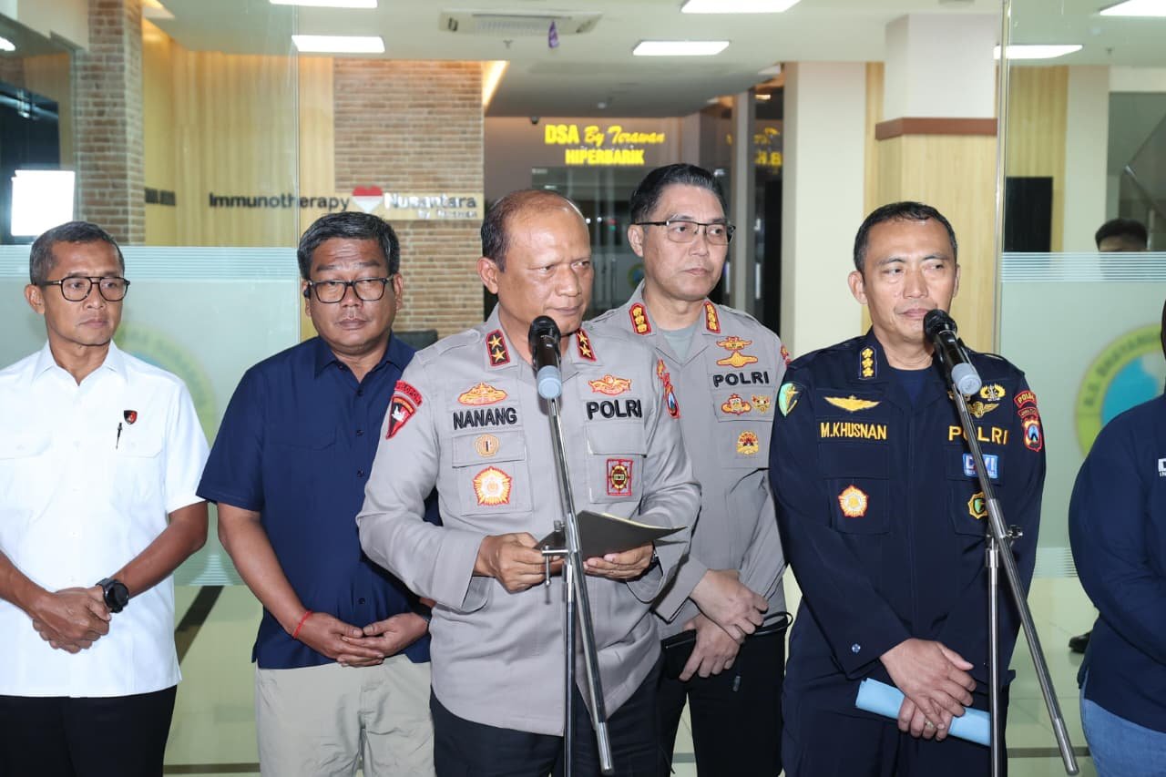 Polda Jatim Bentuk Tim Gabungan Tangani Kasus Ponpes Al-Khoziny Sidoarjo*