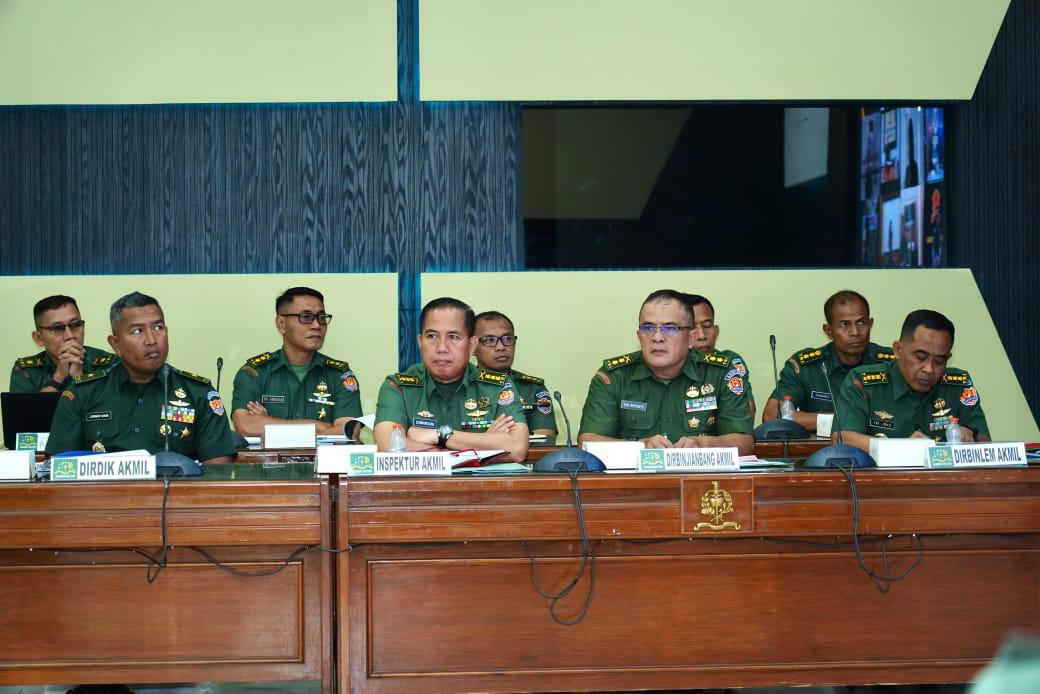 Gubernur Akademi Militer Pimpin Uji Naskah Kurikulum Program Sarjana Tiga Tahun Gubernur Akademi Militer Pimpin Uji Naskah Kurikulum Program Sarjana Tiga Tahun