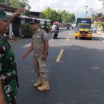 Sinergi TNI dan Warga Warnai Peringatan Hari Santri di Wonomerto, Probolinggo Sinergi TNI dan Warga Warnai Peringatan Hari Santri di Wonomerto, Probolinggo
