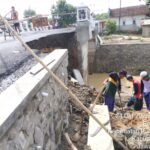 Baru Selesai Dikerjakan dan Belum Diresmikan, Jembatan di Sokopuluhan Pati Jebol: Diduga Kualitas Proyek Asal Jadi