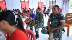 Di Tengah Kesibukan Membangun Desa, Satgas TMMD ke-126 Kodim 1505/Tidore Tak Lupa Ibadah Bersama Masyarakat