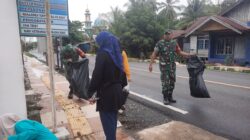 Koramil 1008-06/Banua Lawas-Pugaan Bersinergi dengan Aparat Kecamatan Gelar Aksi Bersih Lingkungan Koramil 1008-06/Banua Lawas-Pugaan Bersinergi dengan Aparat Kecamatan Gelar Aksi Bersih Lingkungan