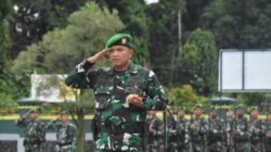 Peringati Hari Sumpah Pemuda Ke-97 Tahun 2025, Dandim 1710/Mimika Pimpin Upacara Pengibaran Bendera Peringati Hari Sumpah Pemuda Ke-97 Tahun 2025, Dandim 1710/Mimika Pimpin Upacara Pengibaran Bendera