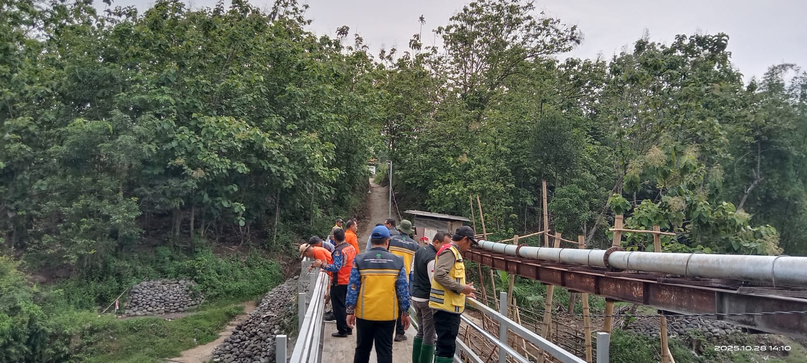 Tanggapi Keluhan Warga, BPBD Perbaiki Pagar Pengaman Jembatan Condong–Berabe Tanggapi Keluhan Warga, BPBD Perbaiki Pagar Pengaman Jembatan Condong–Berabe
