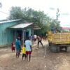 Satgas TMMD ke-126 Kodim 1810/Tambrauw dan Warga Kampung Babak Gotong Royong Rehabilitasi Gereja Advent Satgas TMMD ke-126 Kodim 1810/Tambrauw dan Warga Kampung Babak Gotong Royong Rehabilitasi Gereja Advent