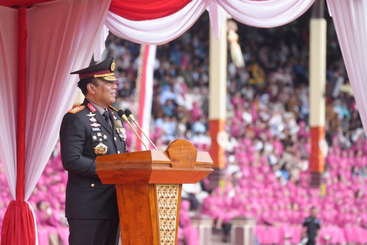 Wakapolri Komjen Dedi Prasetyo Raih Penghargaan Kepemimpinan Publik dari Fakultas Hukum Universitas Brawijaya*