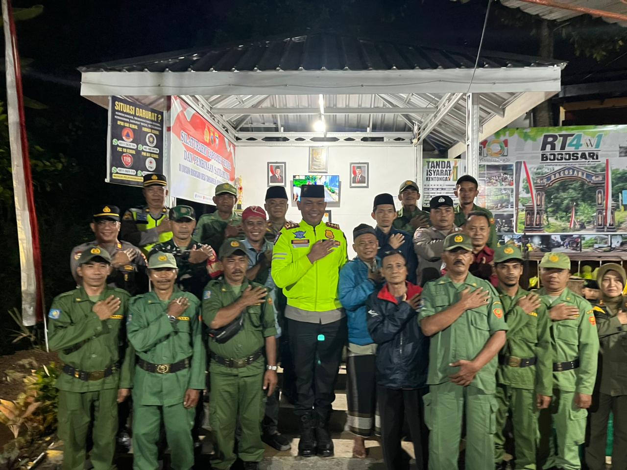 Silaturahmi Hangat Kapolres Kendal di Dukuh Bogosari: Dorong Sinergi Tiga Pilar Jaga Lingkungan Aman*