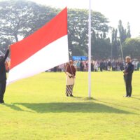 Kasdim 0820/Probolinggo: Guru Hebat Menjadi Penentu Masa Depan Generasi Emas Indonesia