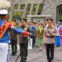 Pimpin Wisuda Prajurit Taruna, Kapolri Tekankan Sinergitas TNI-Polri untuk Wujudkan Indonesia Emas 2045