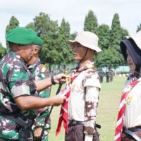 Dandim 0808 Blitar Dampingi Danrem 081/DSJ Buka Persami KKRI Di Yonif 511/DY
