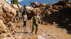 Wakil Panglima TNI Tinjau Pengungsi Banjir di Takengon dan Pidie Jaya