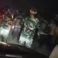 Waspadai Upaya- Upaya Provokatif,  TNI  Amankan Pendemo Bersenjata Api di Lhokseumawe