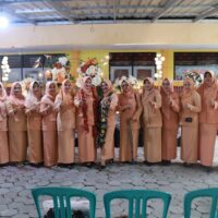 HUT ke-26, Dharma Wanita Kabupaten Probolinggo Gelar Bakti Sosial untuk Siswa SLB Dharma Asih Kraksaan