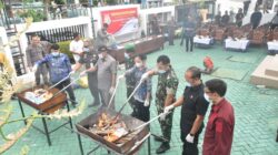 2.451 Barang Rampasan Dimusnahkan, Bupati dan Dandim Apresiasi Kinerja Kejari HST