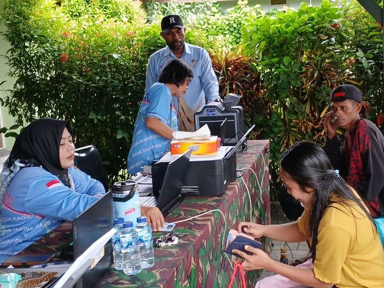 Kodim 1710/Mimika Gelar Pendampingan Pembuatan Adminduk Dalam Rangka Hari Juang TNI AD