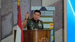 Gubernur Akmil Berikan Materi Geopolitik dan Geostrategi kepada Peserta Meeting Pertamina EP Cepu Regional 4