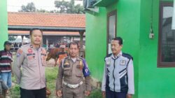 Bhabinkamtibmas Turun Langsung, Aktivitas Pasar Hewan Wonoasih Berjalan Aman dan Terkendali