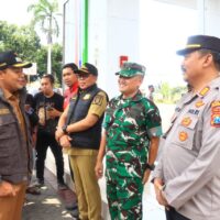 Pabung Kodim 0820 Atas Nama Dandim Turun Lapangan Bersama Forkopimda Pantau Energi dan Harga Pangan