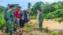 TNI–Rakyat Bersinergi Bangun Jembatan Gantung Penghubung Dua Kecamatan di Sukabumi