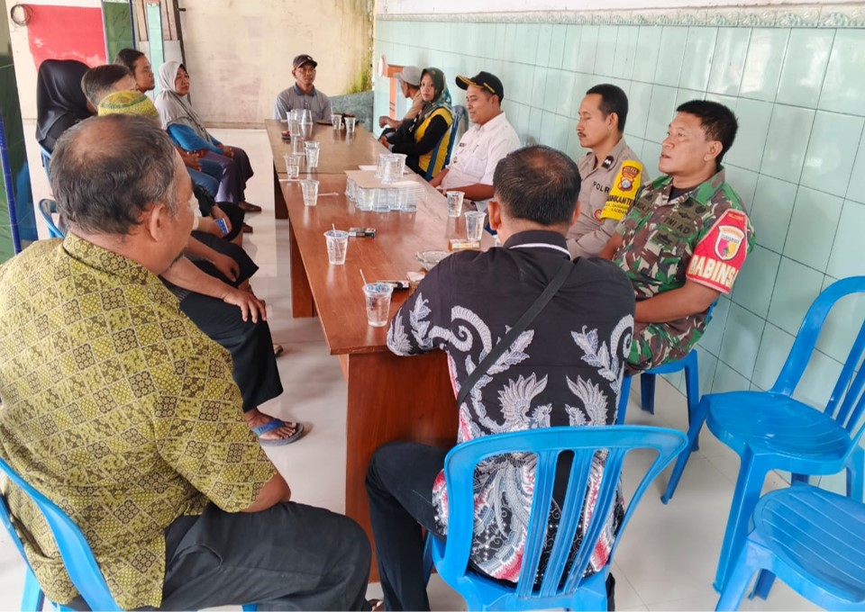 Melalui Komsos, Babinsa Dawuhan Ajak Para Pemuda Jauhi Narkoba