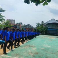 Babinsa Koramil 0820/12 Kraksaan Berikan Materi PBB kepada 600 Siswa SMK Negeri 2 Kraksaan