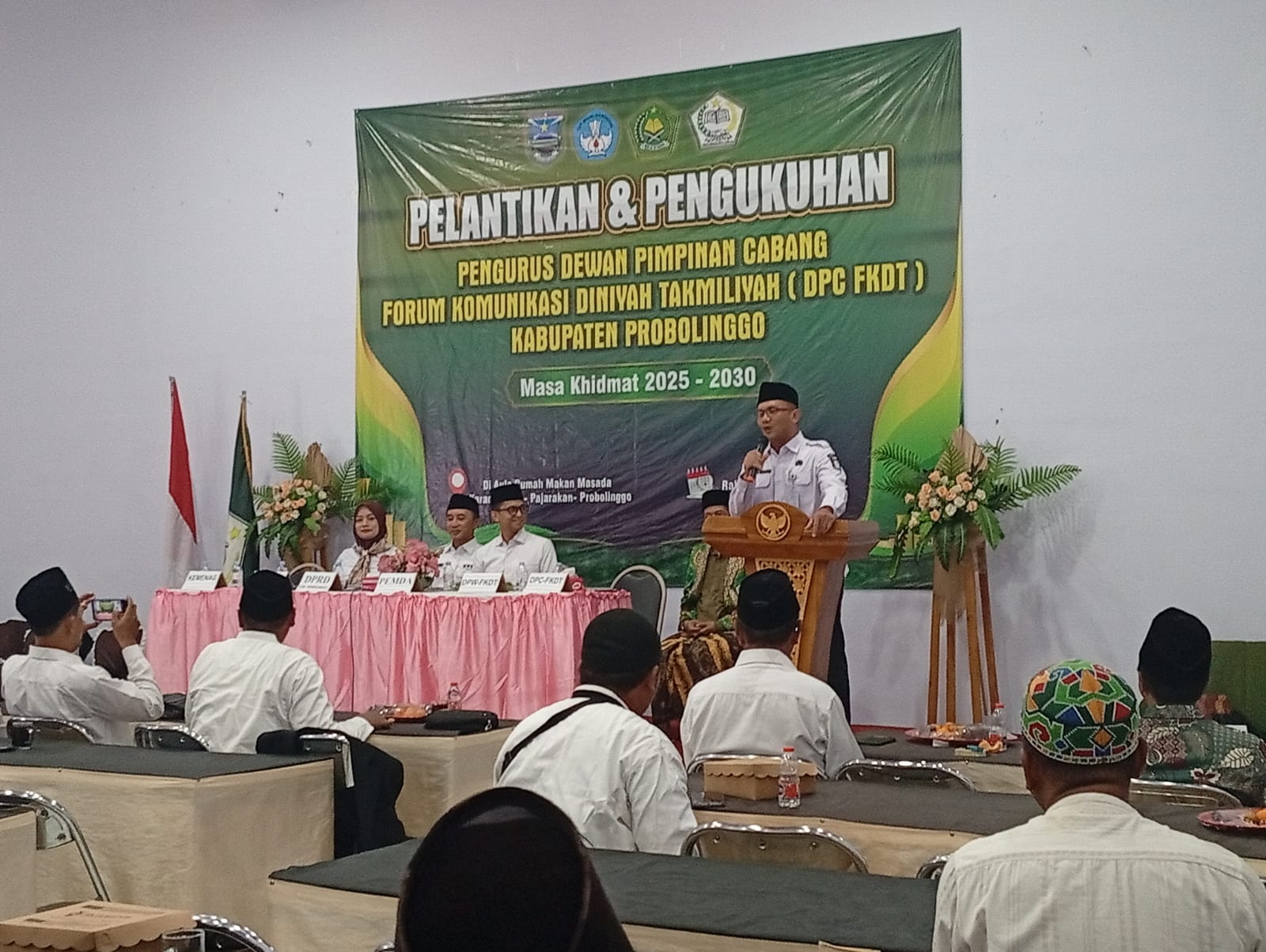 FKDT Kabupaten Probolinggo Resmi Dikukuhkan, Pemkab Tegaskan Dukungan Pendidikan Keagamaan FKDT Kabupaten Probolinggo Resmi Dikukuhkan, Pemkab Tegaskan Dukungan Pendidikan Keagamaan