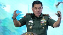 Gubernur Akmil Beri Pembekalan Geopolitik kepada Peserta Retreat SIG